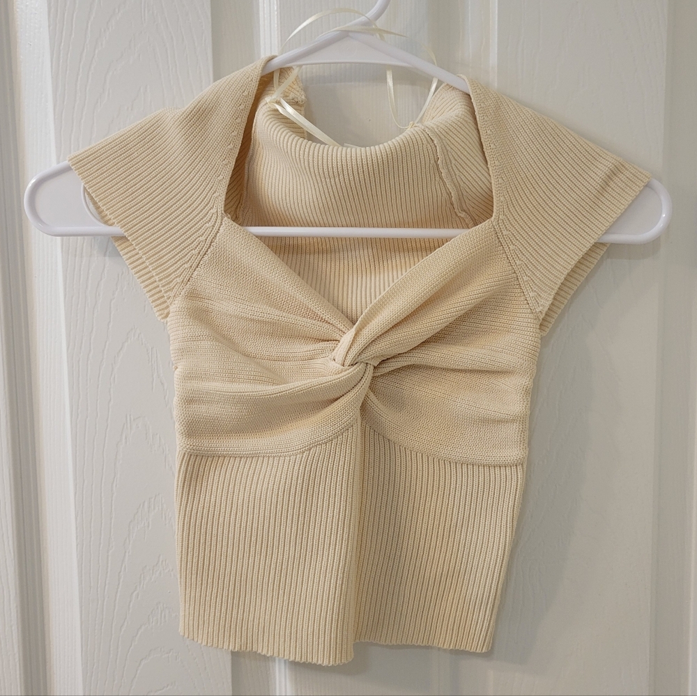 City Beach Mooloola Seashell Knit Top. Girls Size Small